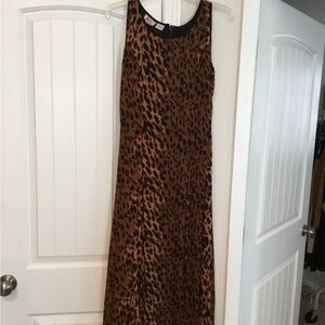 Leopard print maxi dress